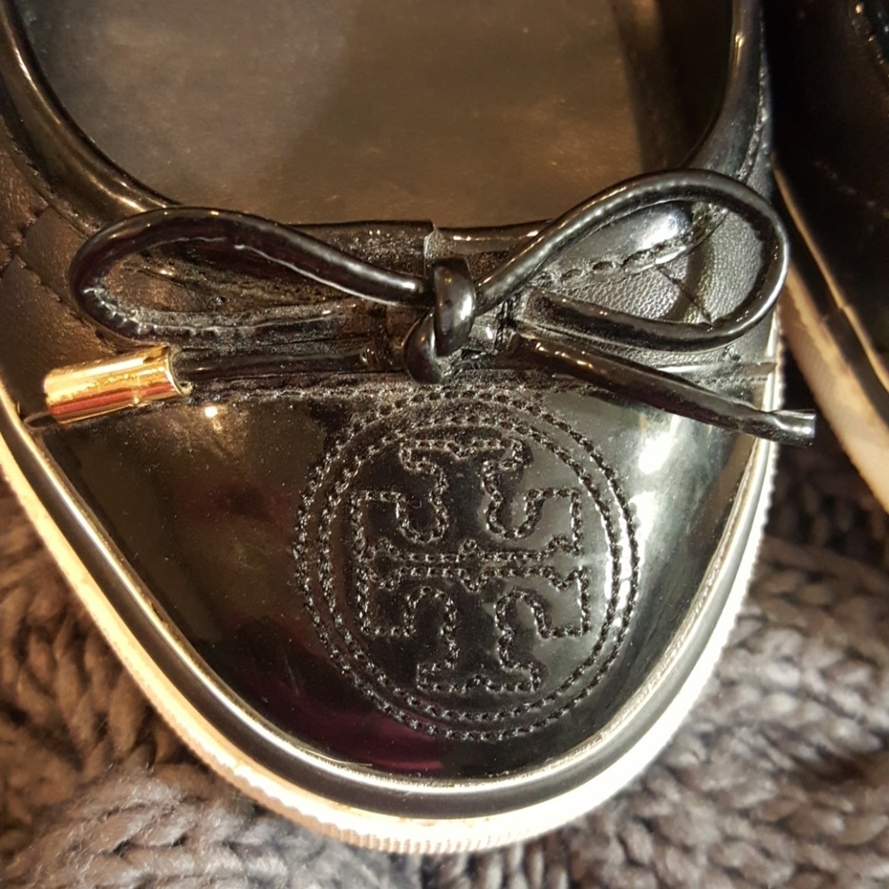 Shoes - Picture 4 of 4